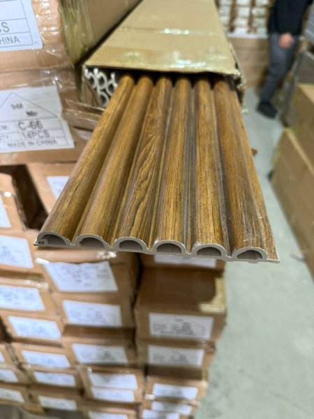 חיפוי עץ מעגלית